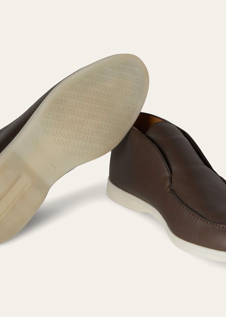 Open Walk boots in ultra-dark brown moose leather