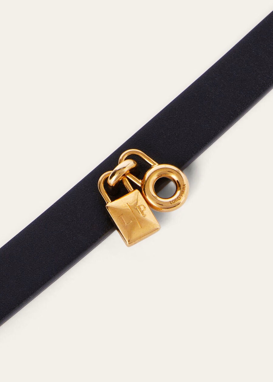 Additional black calfskin strap
