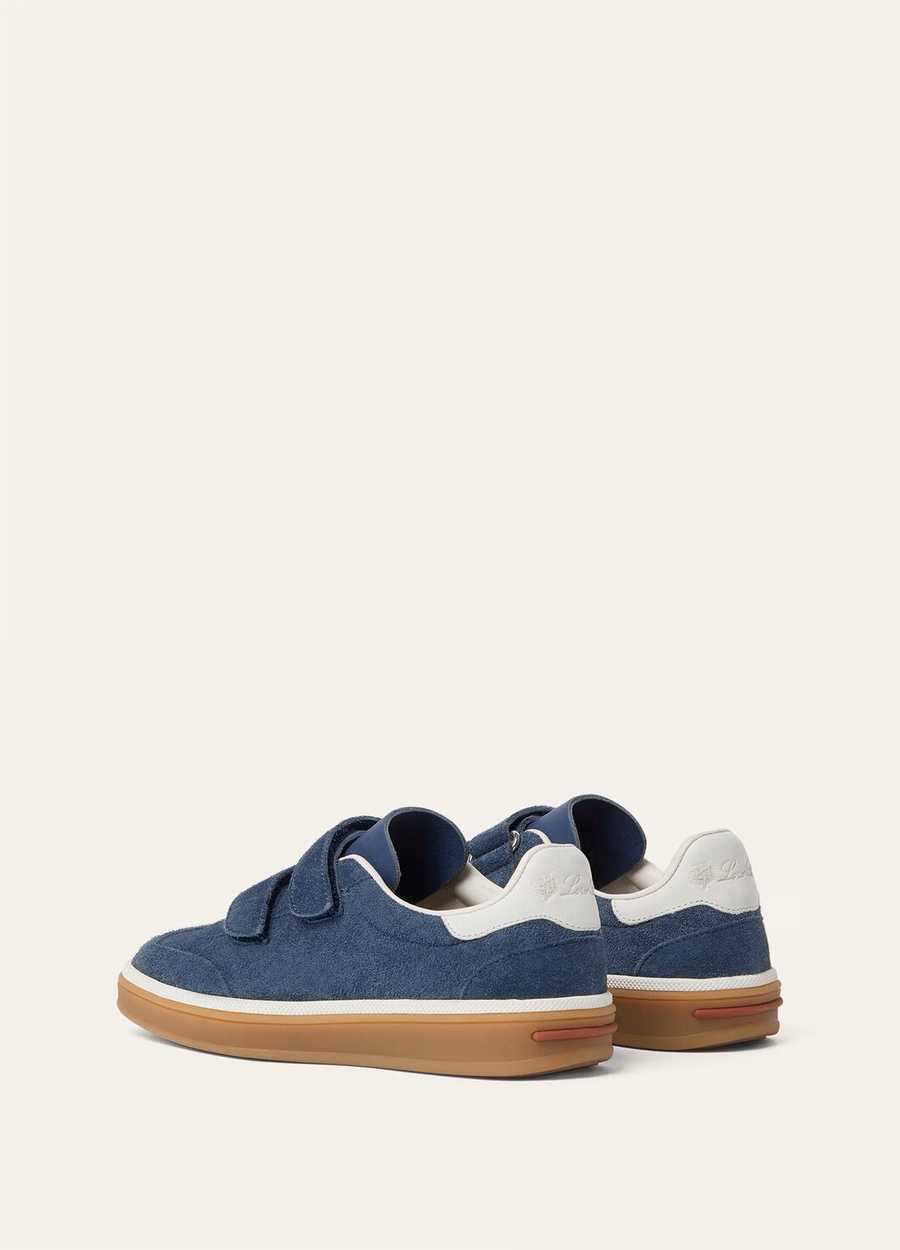 Children's walking sneakers, made of suede, on the calves, black figs