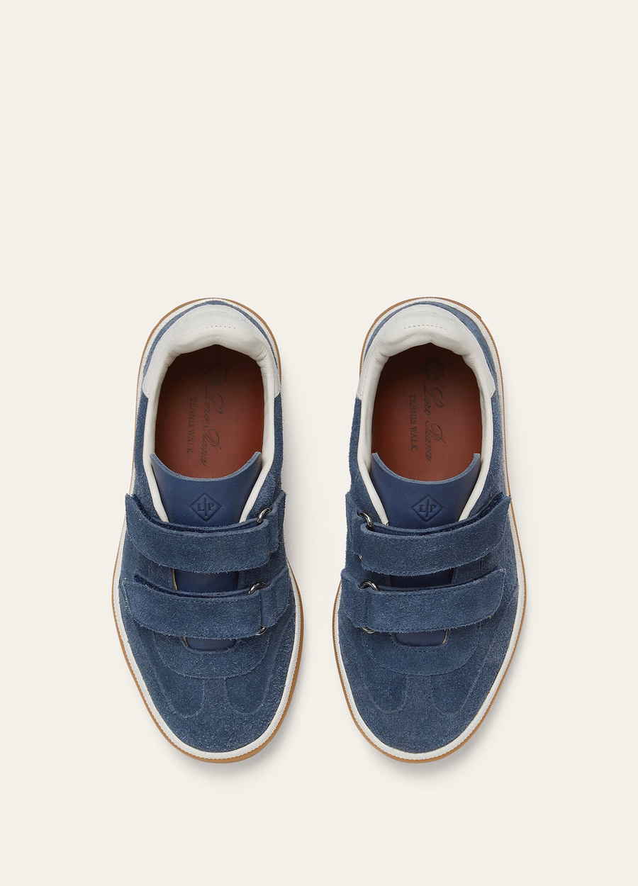 Children's walking sneakers, made of suede, on the calves, black figs