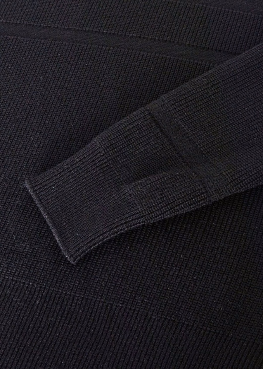 Heron Turtleneck The Gift of Kings® Black