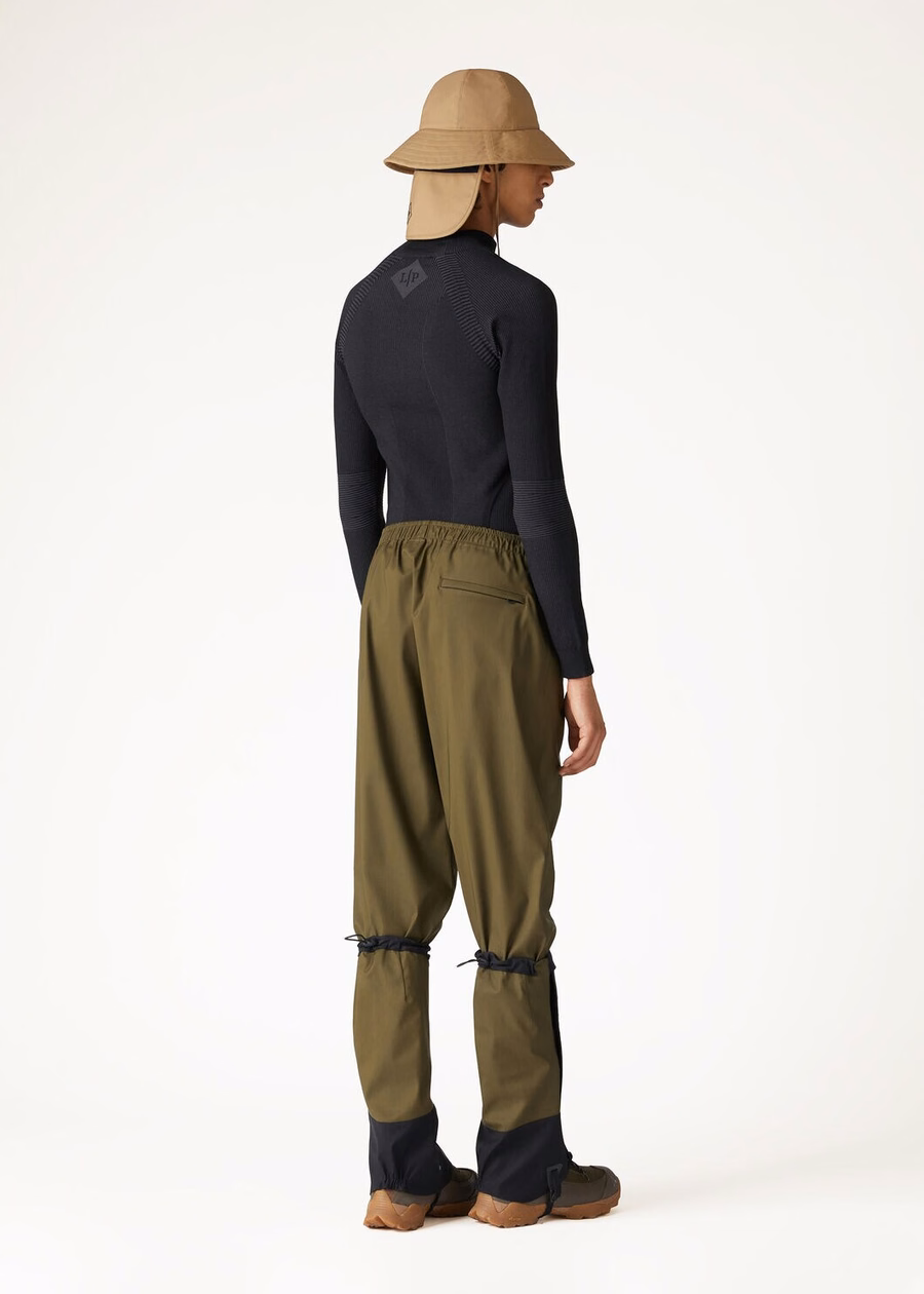 Lagorai Turtleneck Silk Black Sand