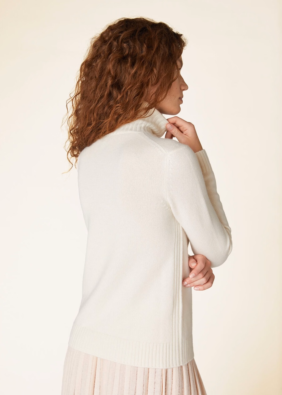 Parksville Turtleneck Baby Cashmere White Titanium