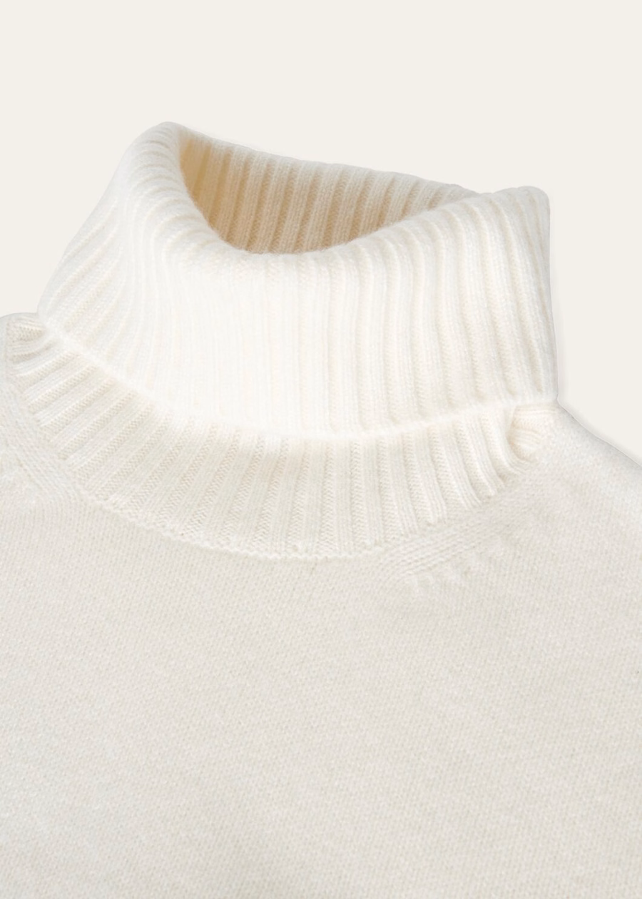 Parksville Turtleneck Baby Cashmere White Titanium