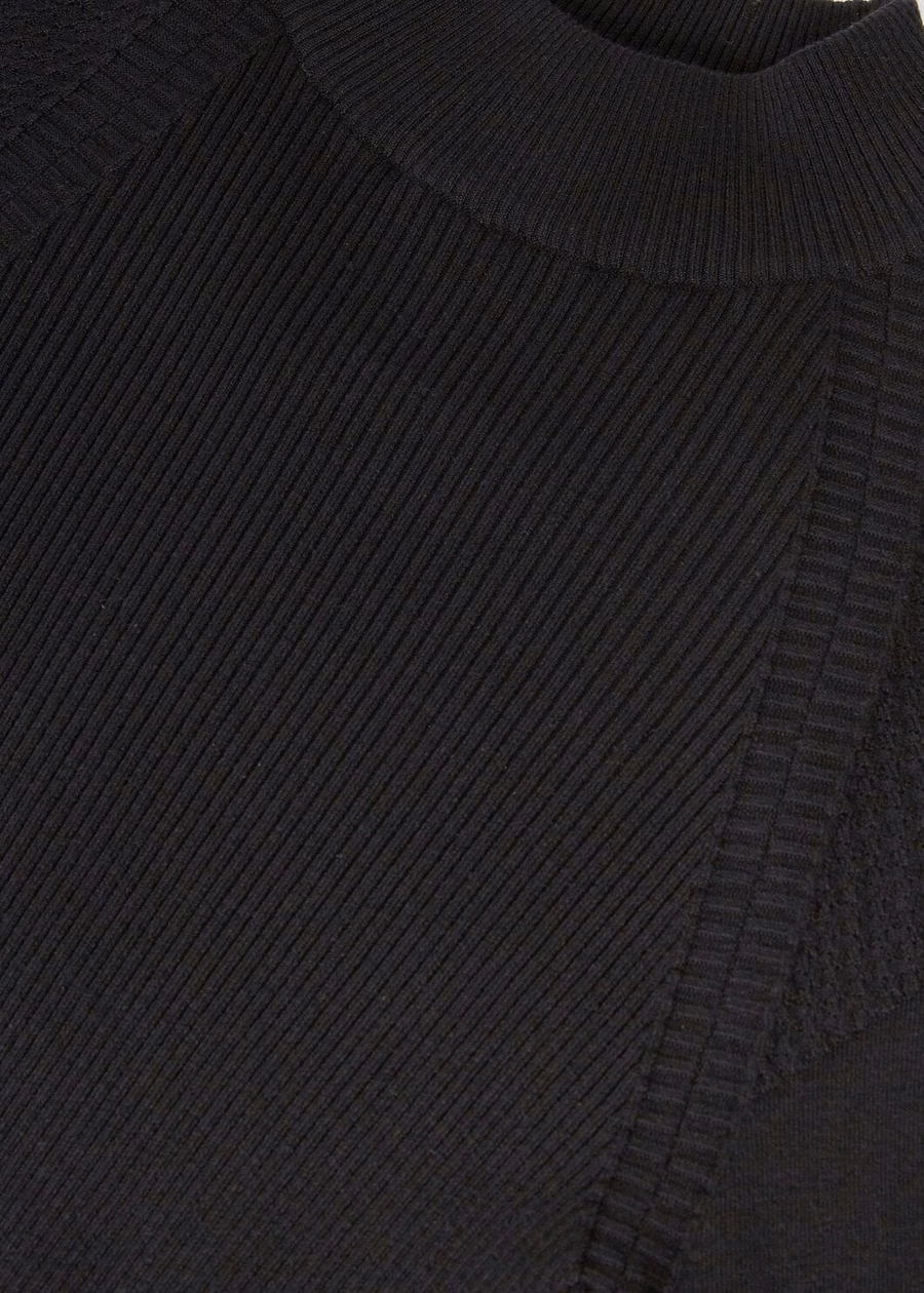 Lagorai Turtleneck Silk Black Sand