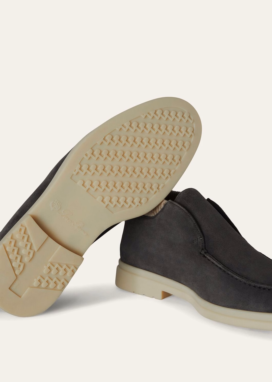 Open Wintery Walk Ankle Boot Suede Ink