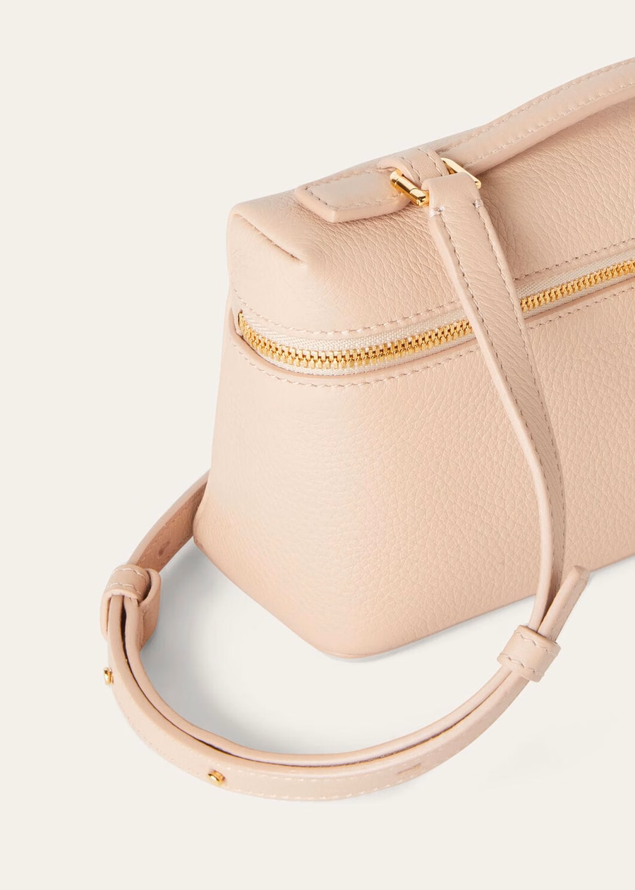 Extra pocket L19 Feather Pink/Sun Gold grained calfskin