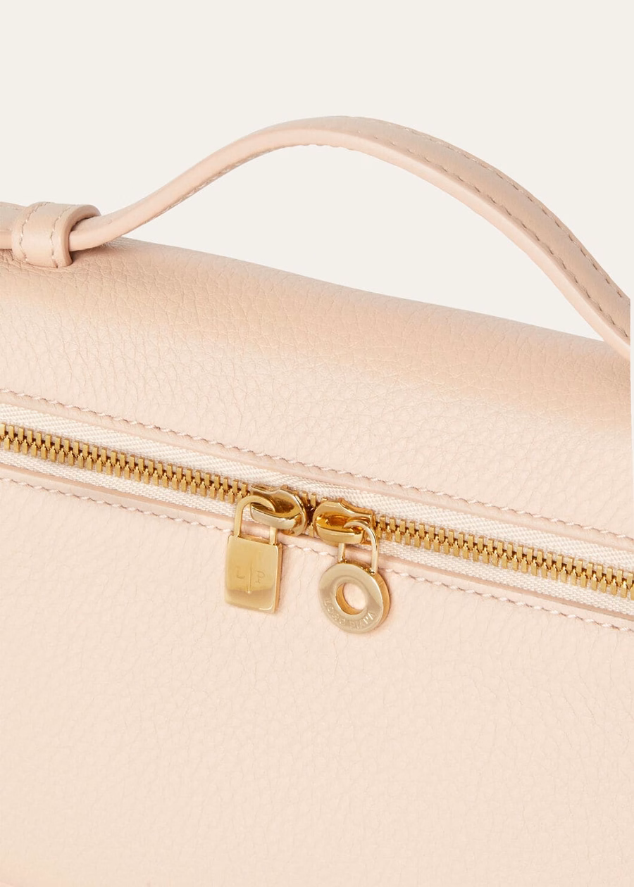 Extra pocket L19 Feather Pink/Sun Gold grained calfskin