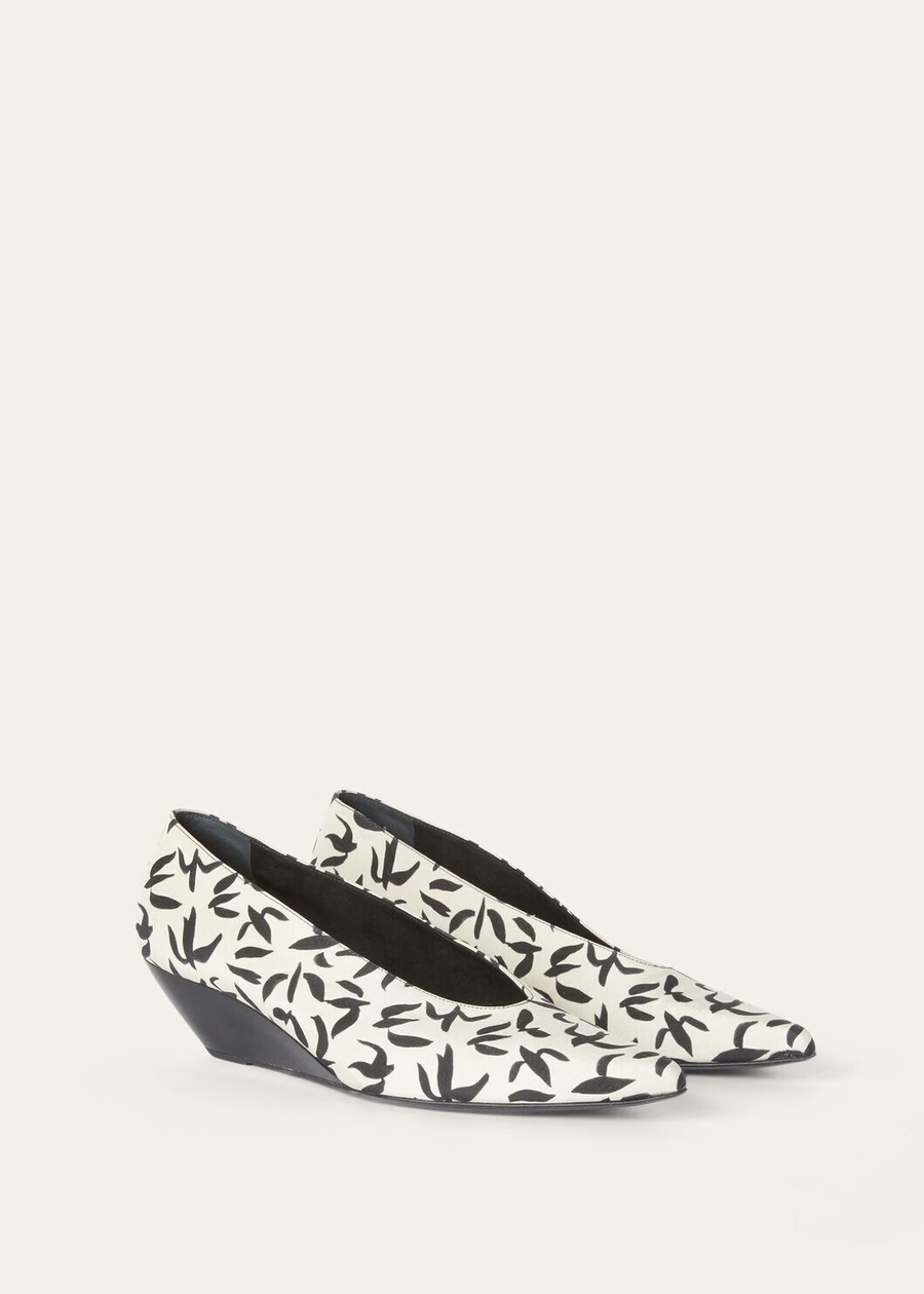 Viola Silk Black/Nougat wedge pump