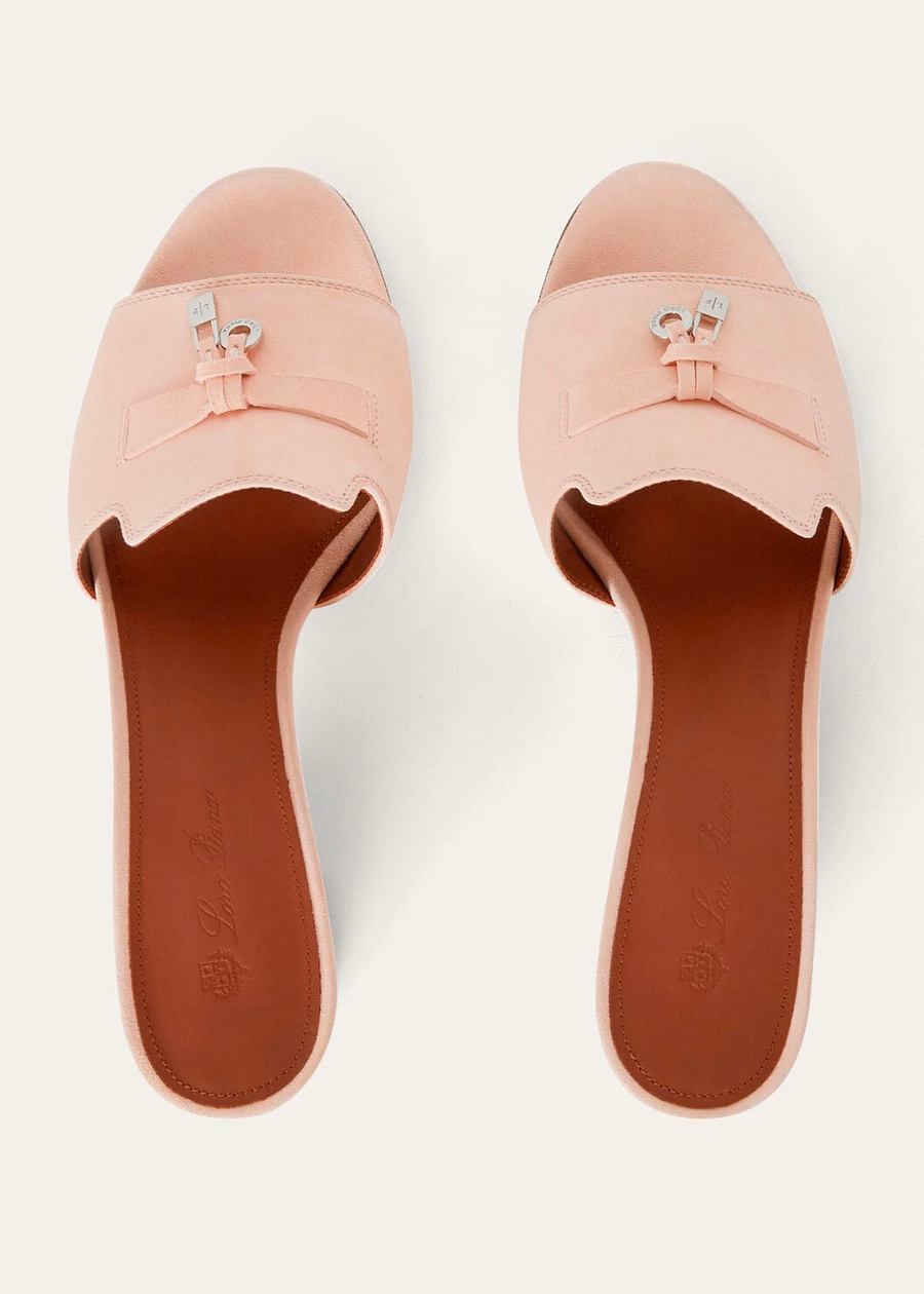 Summer Charms Pink Shell Goatskin Sandals