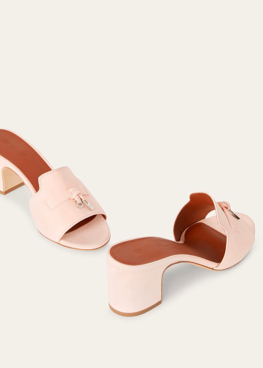 Summer Charms Pink Shell Goatskin Sandals