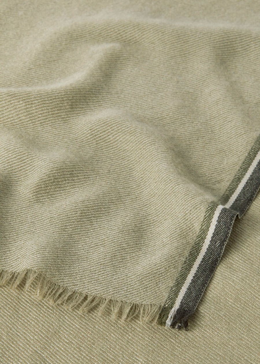 The Lightest Grande Baby Cashmere Scarf Midnight Moss