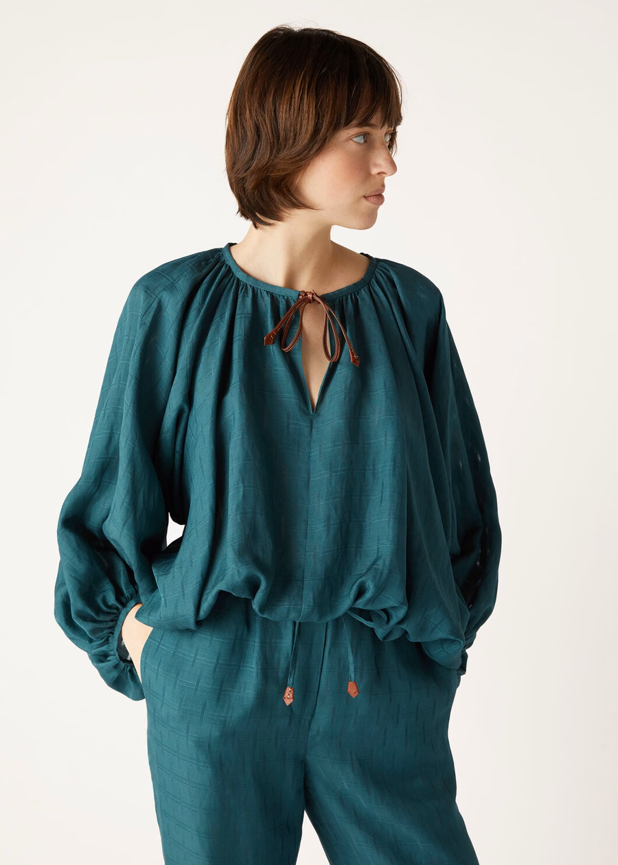 Sara Shirt In Green Spirulina Silk