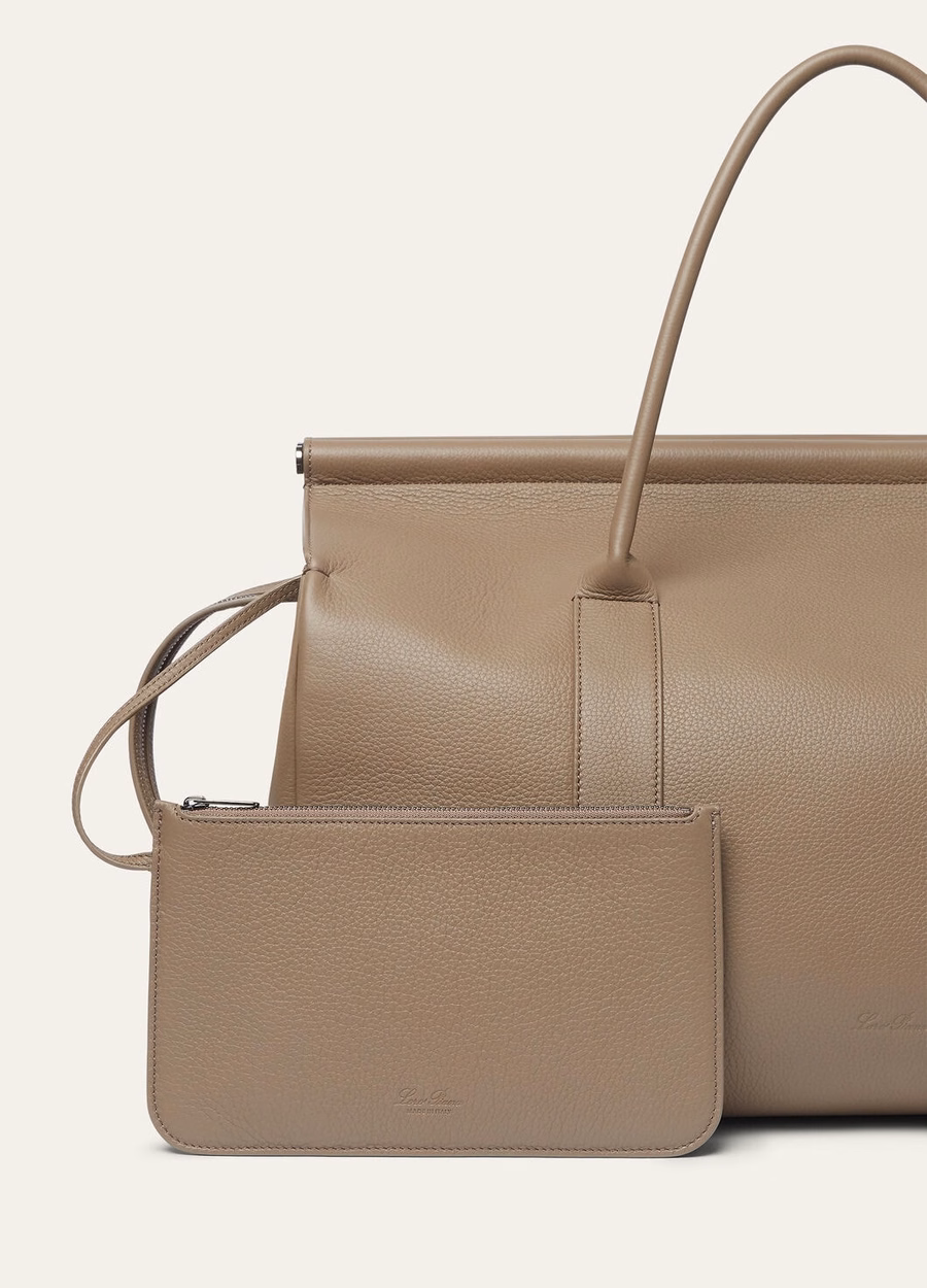 Loom Weekender L50 Bag in Warm Mastic/Onyx Calfskin