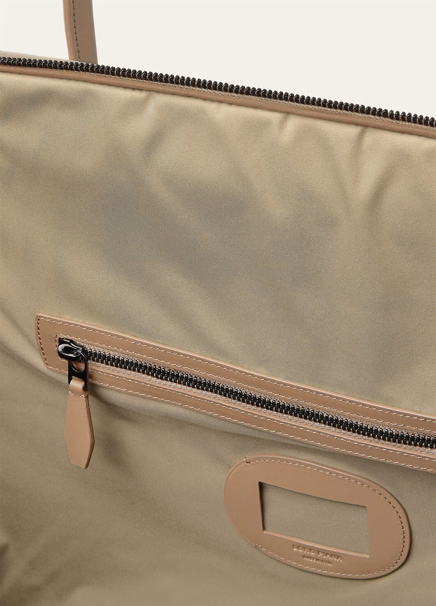 Wind Duffle Microfiber Bag - Storm System® Tobacco/Fumé Taupe/Onyx